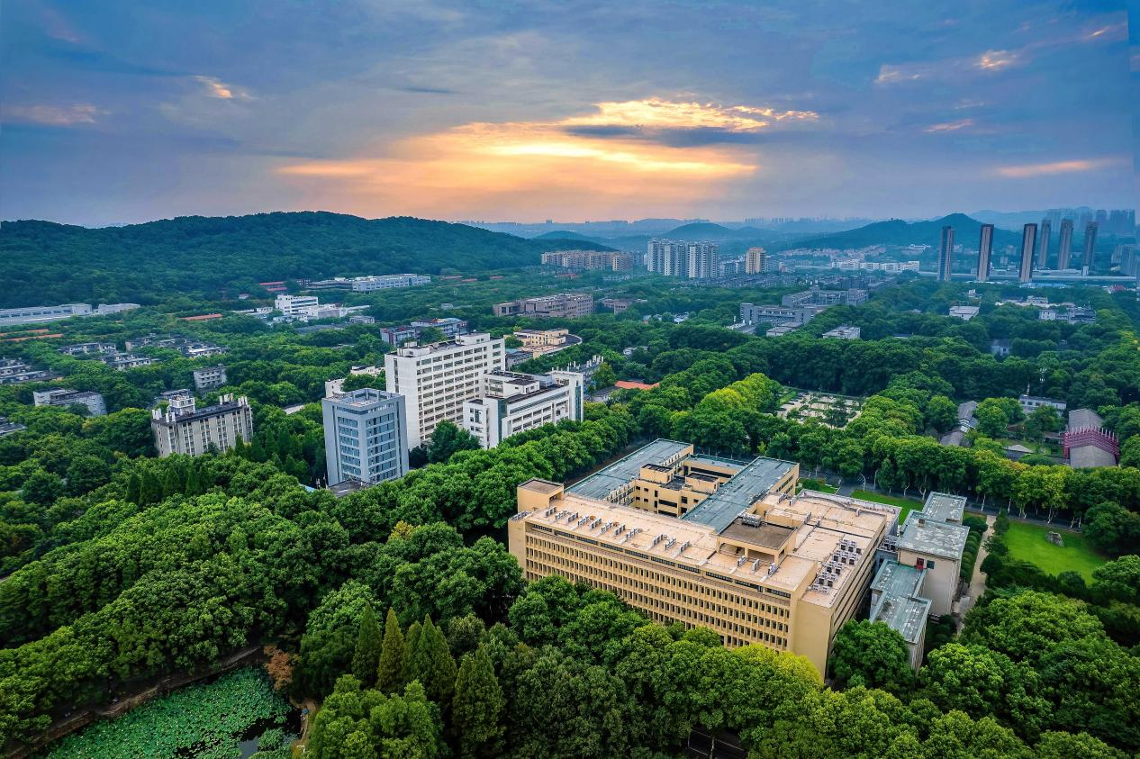 华中科技大学(华中科技大学在职研究生)