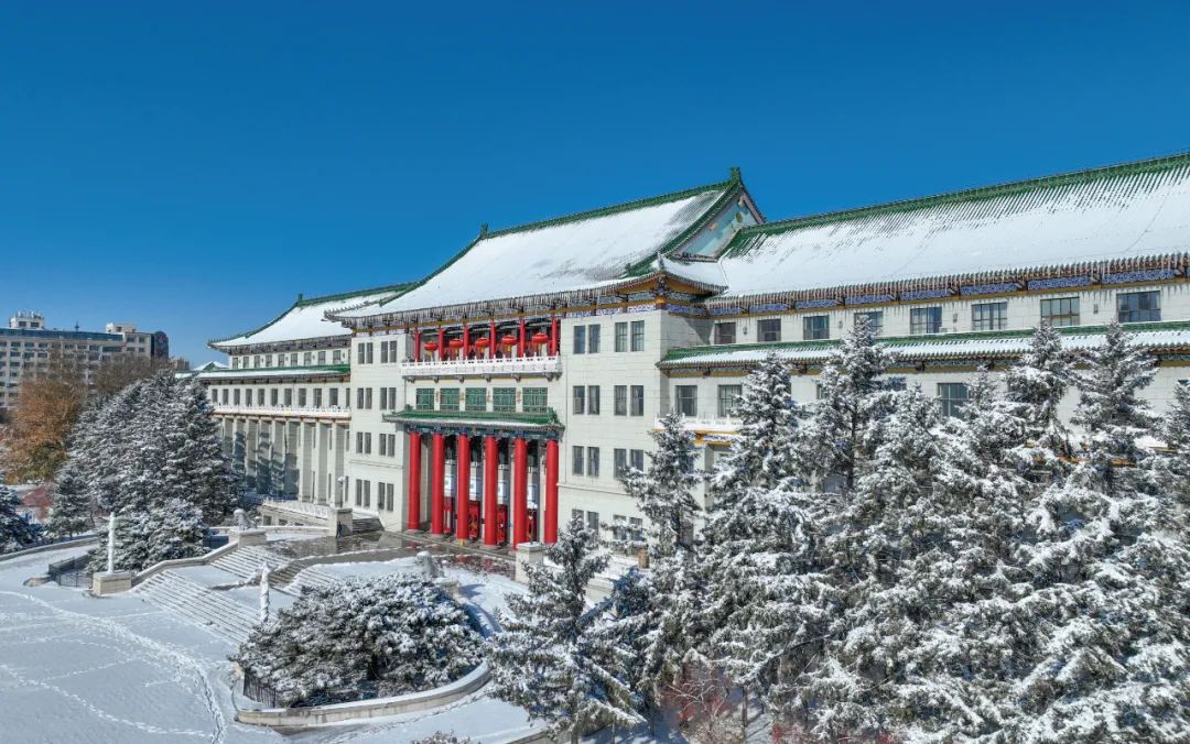 吉林大学情忆南岭晚会落幕